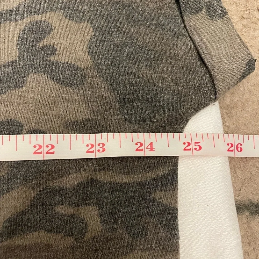 Misia Curvy size 1X tiger camo shirt - Picture 6 of 10